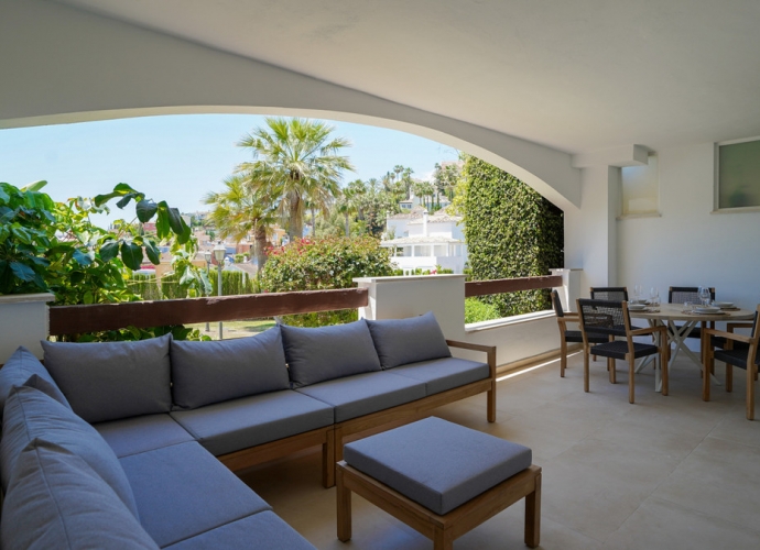 Apartment Middle Floor in Nueva Andalucía - 3