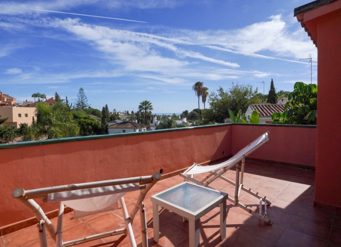 Villa Detached in Nueva Andalucía - 10