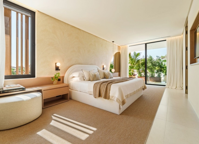 Villa Detached in The Golden Mile - 9