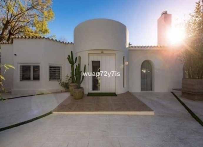 Villa Independiente en Guadalmina Alta - 3