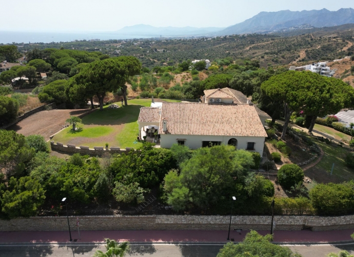 Terrain Résidentiel situé à Elviria - 4