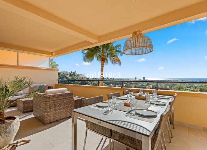 Apartment Middle Floor in Elviria - 1