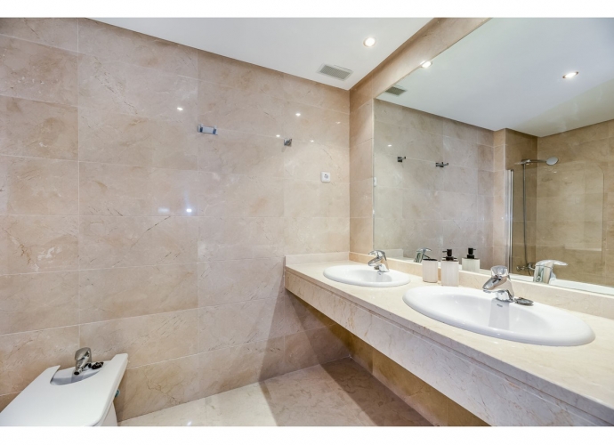 Apartamento Planta Baja en Puerto Banús - 10