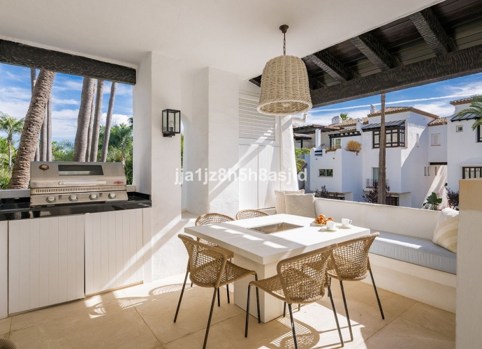 Appartement milieu d’Etage situé à The Golden Mile - 4