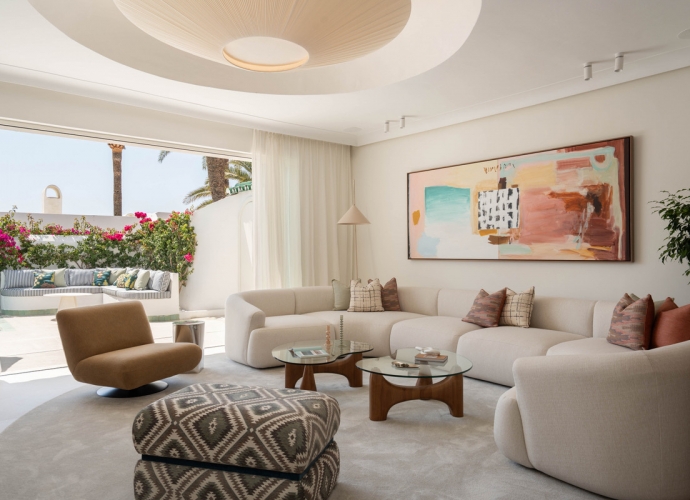 Villa Semi Detached in The Golden Mile - 5