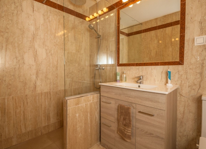 Apartment Ground Floor in Elviria - 9