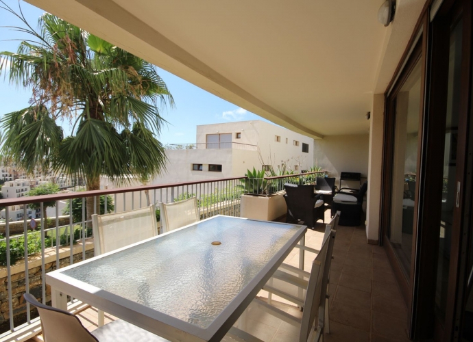 Apartment Ground Floor in Los Monteros - 2