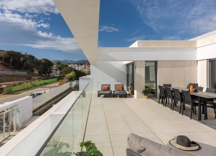 Apartment Penthouse in Elviria - 2