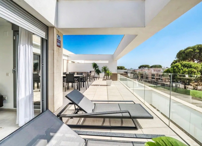 Apartment Penthouse in Elviria - 3