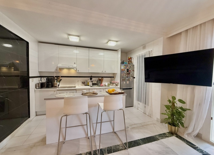 Appartement  rez de chaussée situé à The Golden Mile - 4