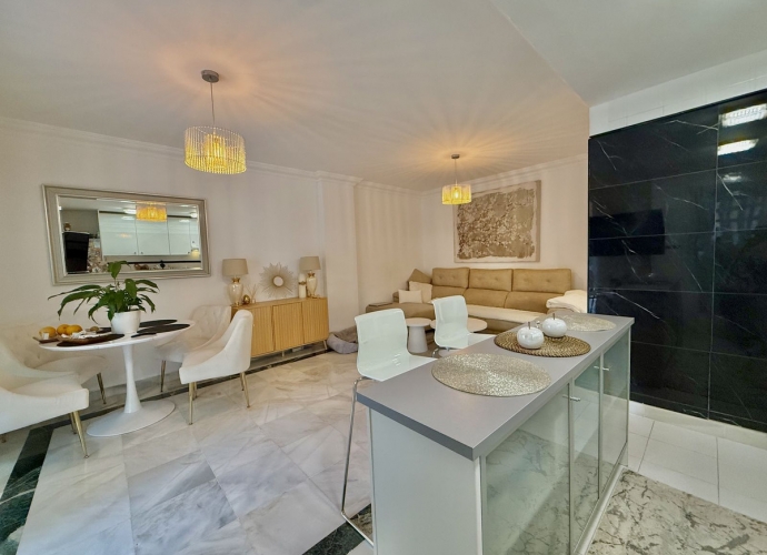 Appartement  rez de chaussée situé à The Golden Mile - 7