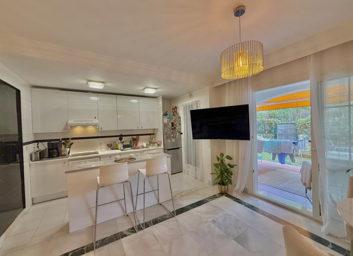 Appartement  rez de chaussée situé à The Golden Mile - 8