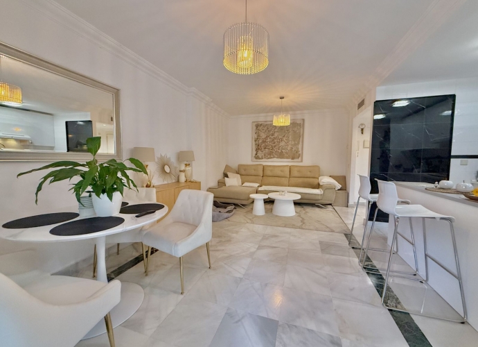 Appartement  rez de chaussée situé à The Golden Mile - 10