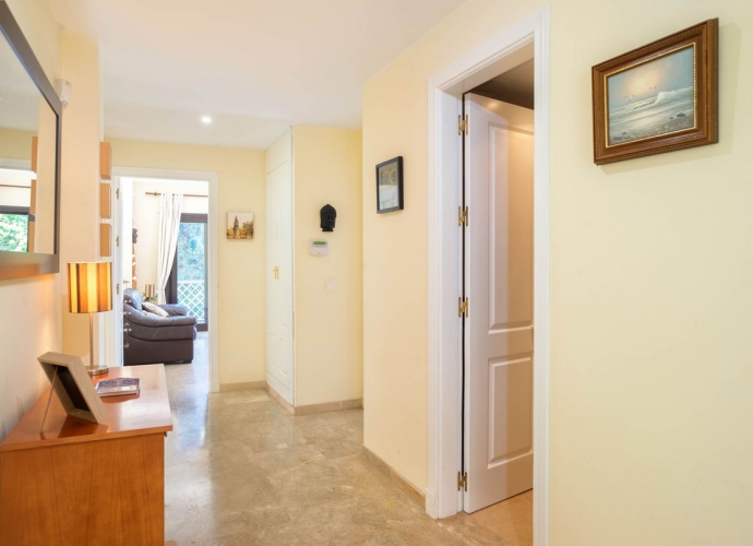 Apartment Middle Floor in Río Real - 2