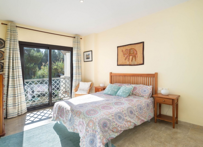 Apartment Middle Floor in Río Real - 4