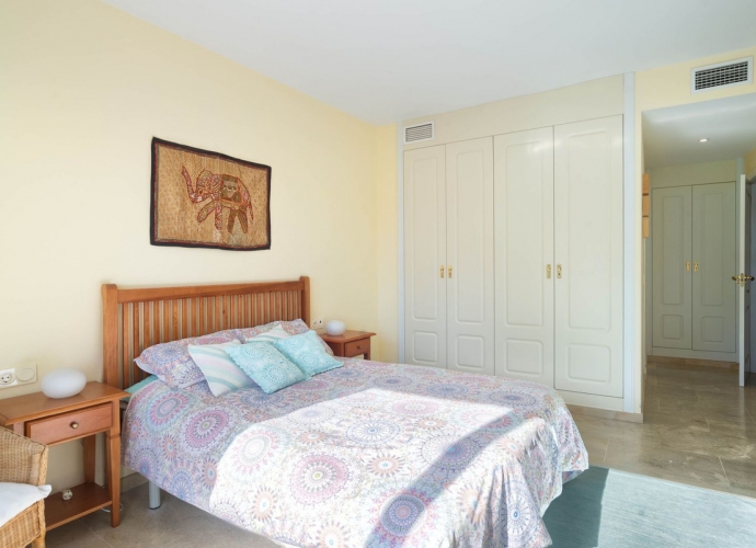 Apartment Middle Floor in Río Real - 5