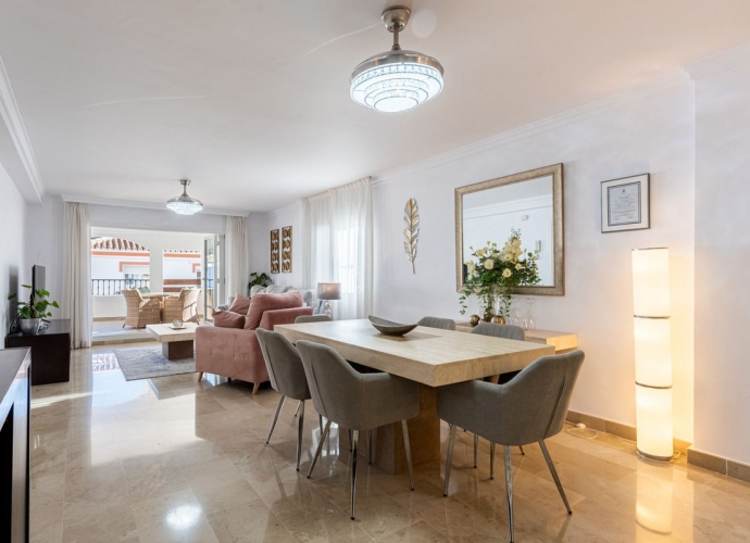 Apartamento Planta Media en Benahavís - 2