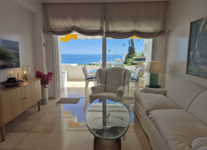 Apartamento Planta Media en Guadalmina Baja - 4