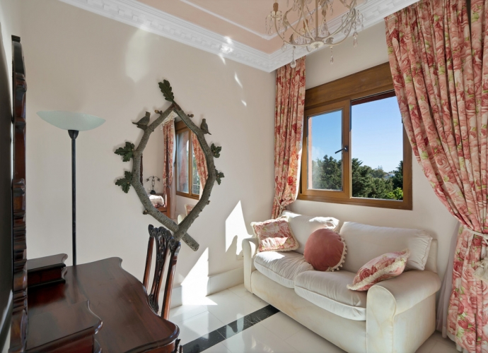 Apartment Penthouse Duplex en Guadalmina Baja - 8