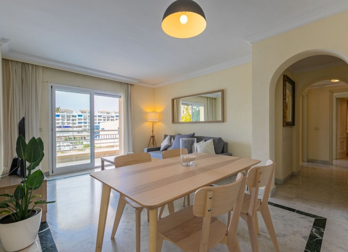 Apartment Middle Floor in Puerto Banús - 10