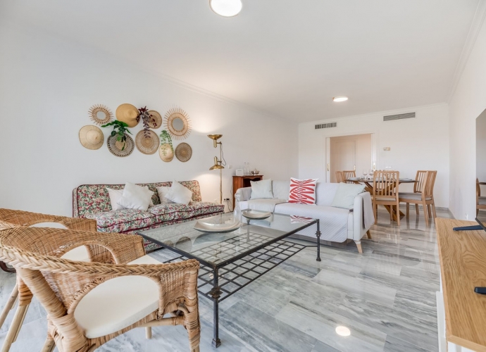 Apartment Middle Floor in Guadalmina Baja - 5