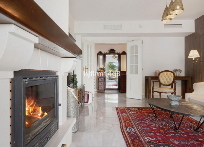 Appartement milieu d’Etage situé à San Pedro de Alcántara Las Adelfas  - 9