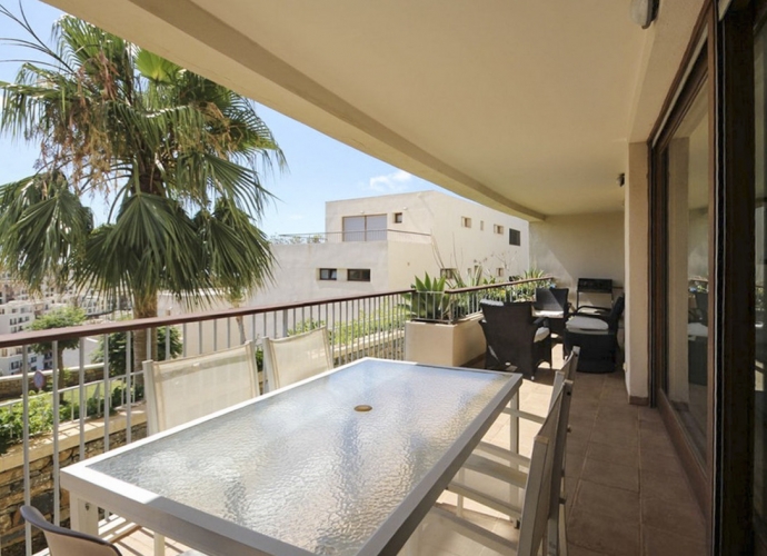 Apartment Ground Floor in Los Monteros - 1