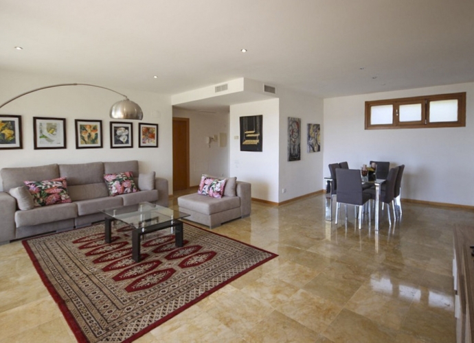 Apartment Ground Floor in Los Monteros - 4