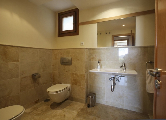 Apartment Ground Floor in Los Monteros - 9