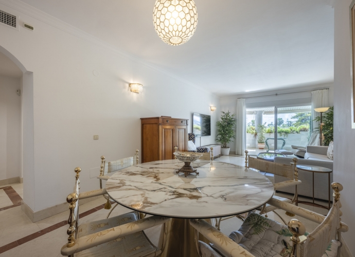 Apartment Middle Floor in The Golden Mile Jardines del Mar  - 7