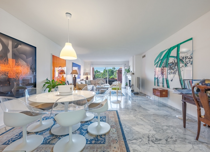 Apartment Middle Floor in Guadalmina Baja Alhambra del Golf  - 4