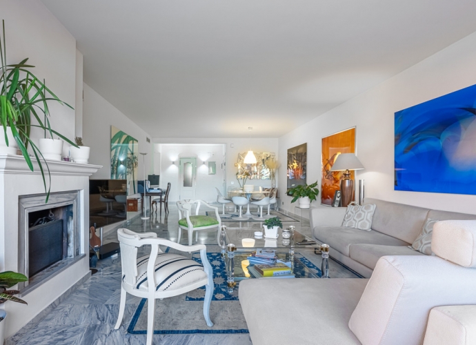 Apartment Middle Floor in Guadalmina Baja Alhambra del Golf  - 9