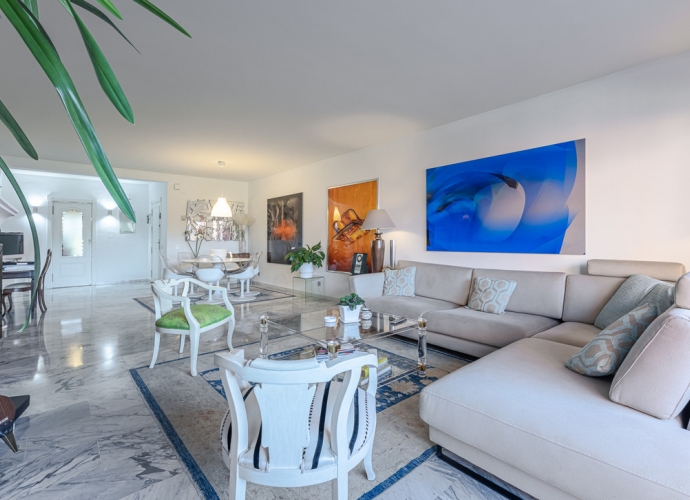 Apartment Middle Floor in Guadalmina Baja Alhambra del Golf  - 10