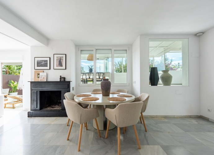 Villa Independiente en Nueva Andalucía - 4