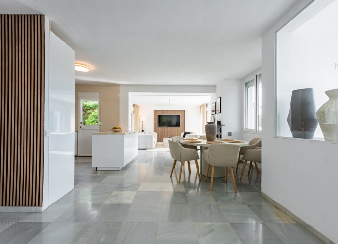 Villa Independiente en Nueva Andalucía - 7