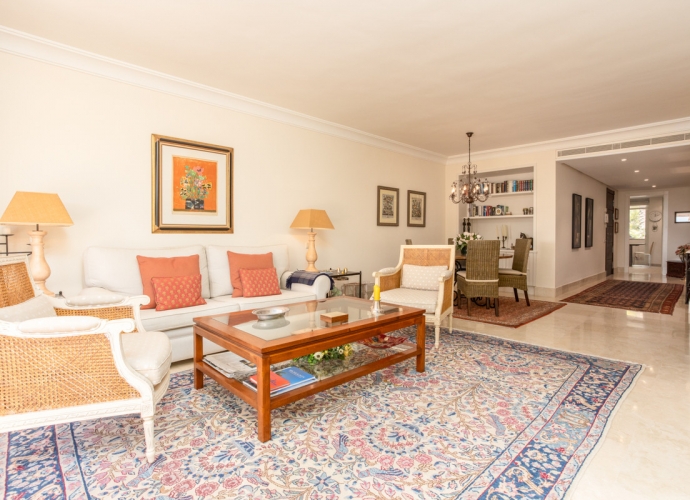 Apartment Middle Floor in Río Real - 3