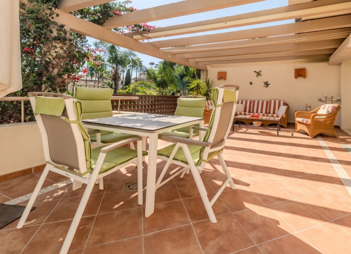 Apartment Middle Floor in Río Real - 8