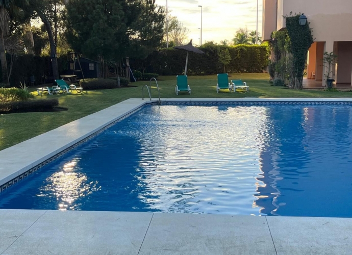 Apartamento Planta Media en Puerto Banús - 1