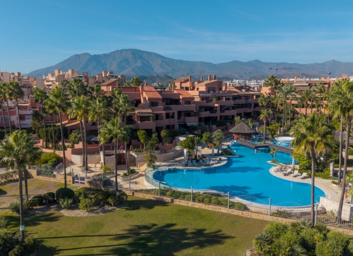 Apartment Penthouse in Estepona Mar Azul - 1