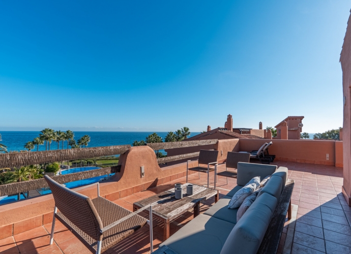 Apartment Penthouse in Estepona Mar Azul - 10