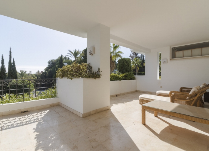 Apartment Ground Floor in Río Real - 1