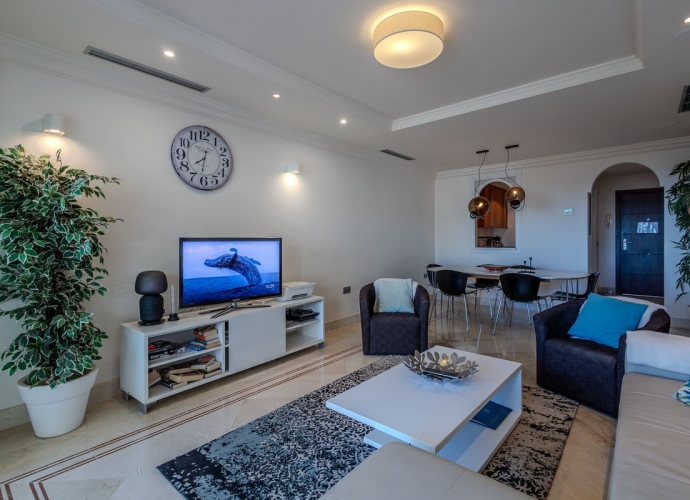 Apartment Middle Floor in Nueva Andalucía Albatros Hill Club - 3