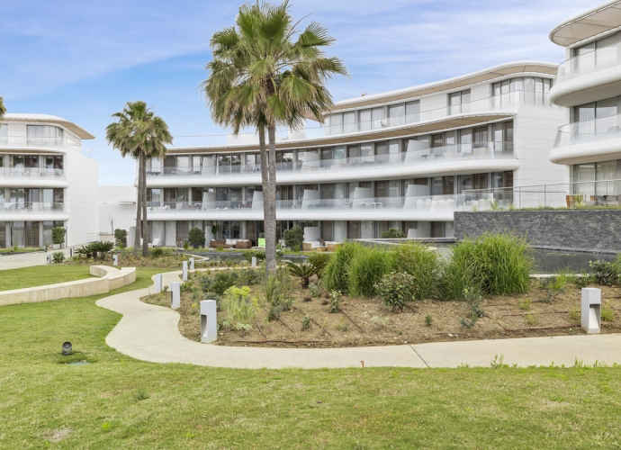 Apartment Middle Floor in Estepona - 8