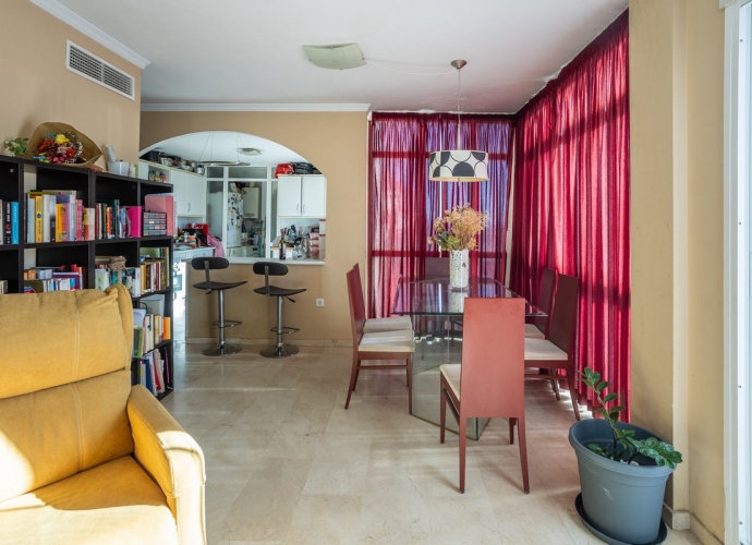 Apartment Middle Floor in Estepona - 6