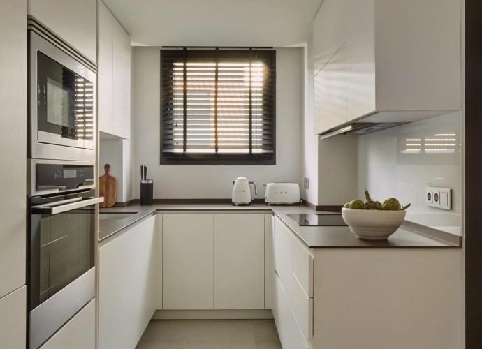 Apartment Middle Floor in Marbella - 4