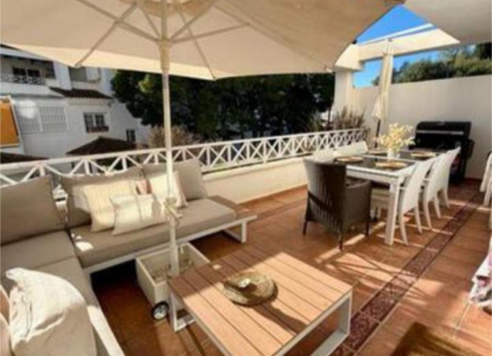 Appartement milieu d’Etage situé à Río Real - 1