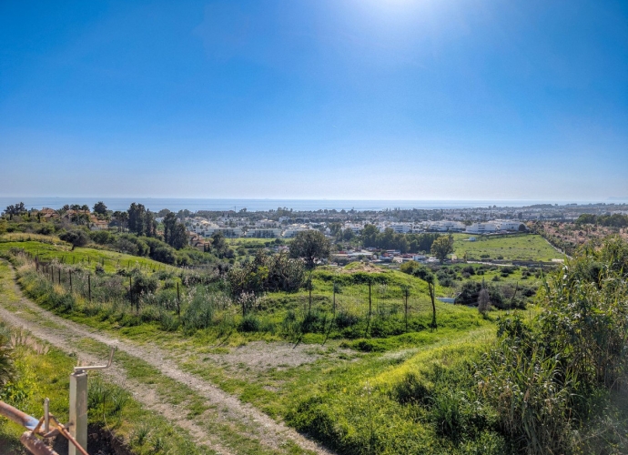 Villa Independiente en Nueva Andalucía - 9