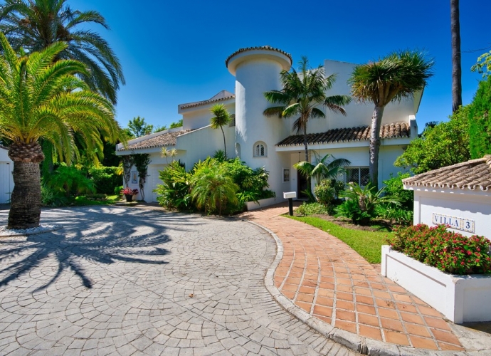 Villa Independiente en Marbella - 2