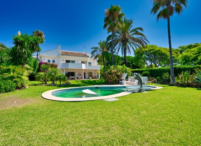 Villa Independiente en Marbella - 3