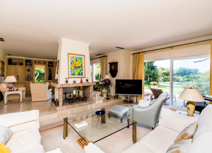 Villa Independiente en Marbella - 4